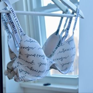 💙 2 for $20 💙 Victoria’s Secret handwritten 34B bra